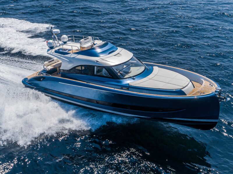 2026 Solaris Power 48 Flybridge