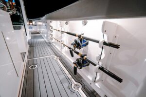 2027 Everglades 455 Center Console for sale - photo 8