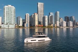 2027 Pardo Yachts E72 for sale - photo 4
