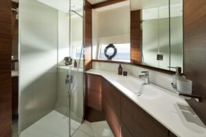 2027 Princess F65 for sale - photo 6