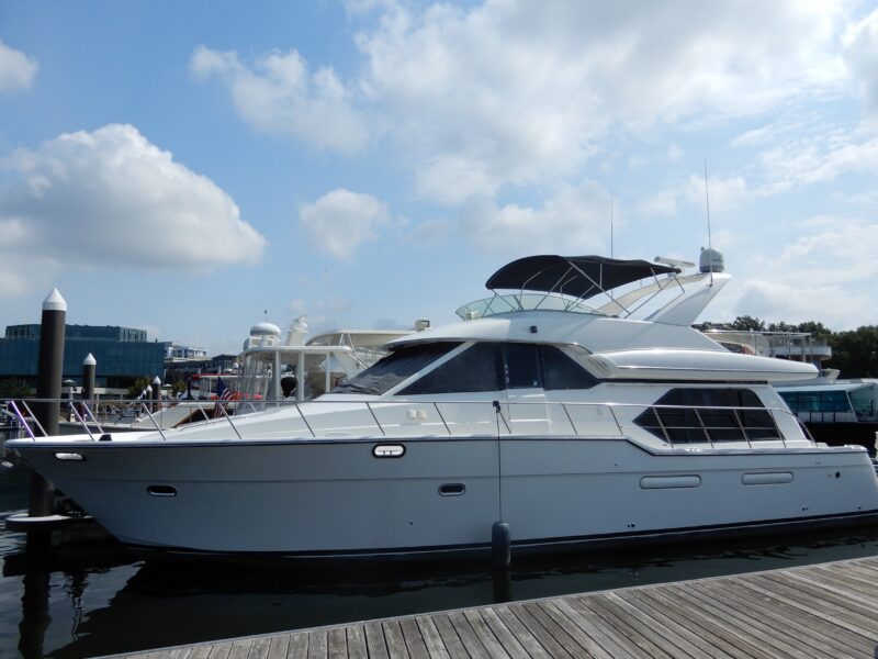 2000 Bayliner 5288 Pilot House Motoryacht
