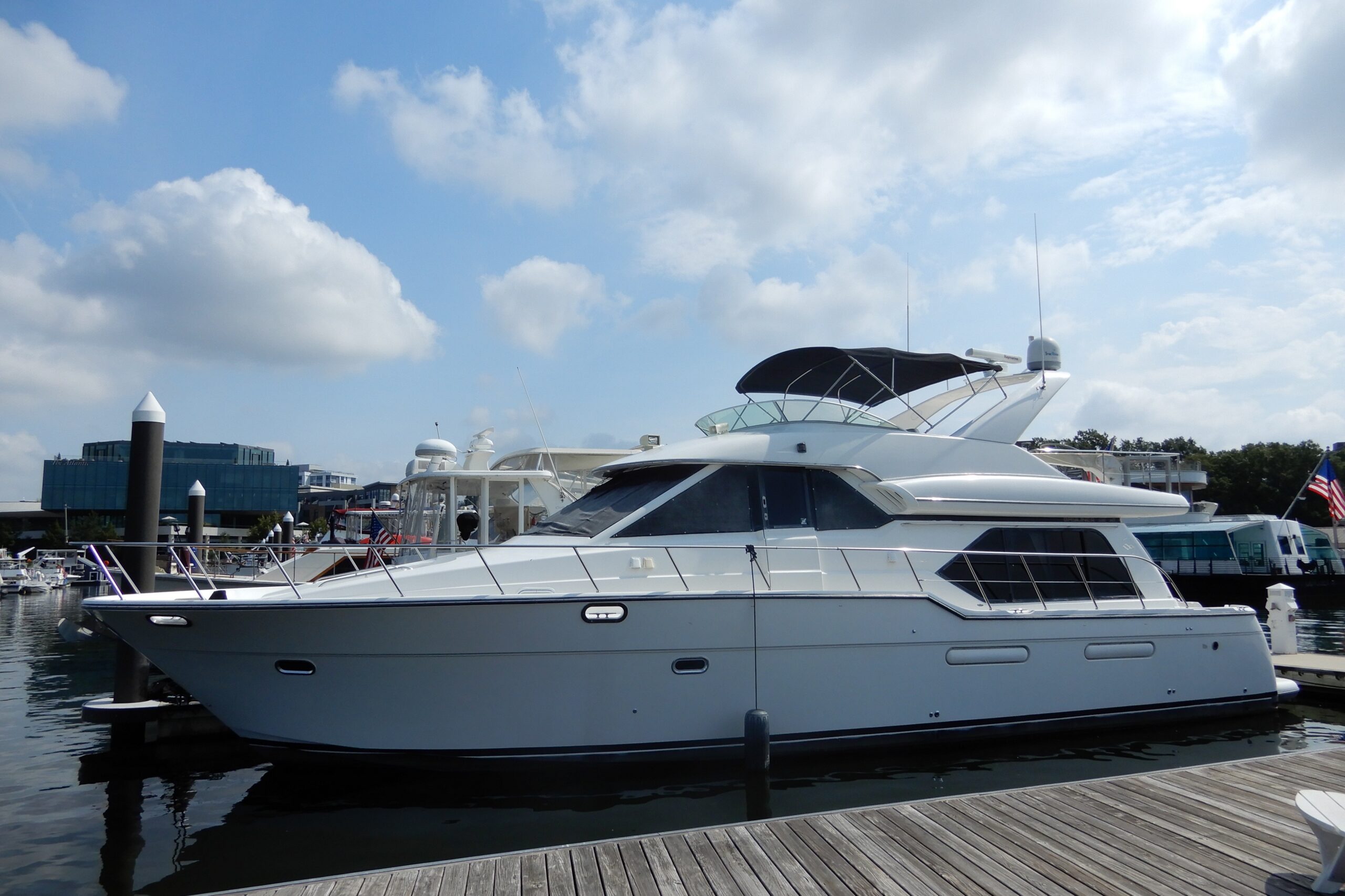 2000 Bayliner 5288 Pilot House Motoryacht for sale