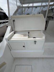 2000 Cabo 35 Express for sale - photo 8