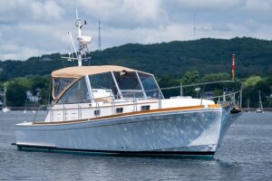 2000 Grand Banks 43 Eastbay EX for sale - photo 2