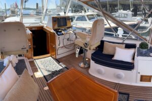 2000 Grand Banks 43 Eastbay EX for sale - photo 6