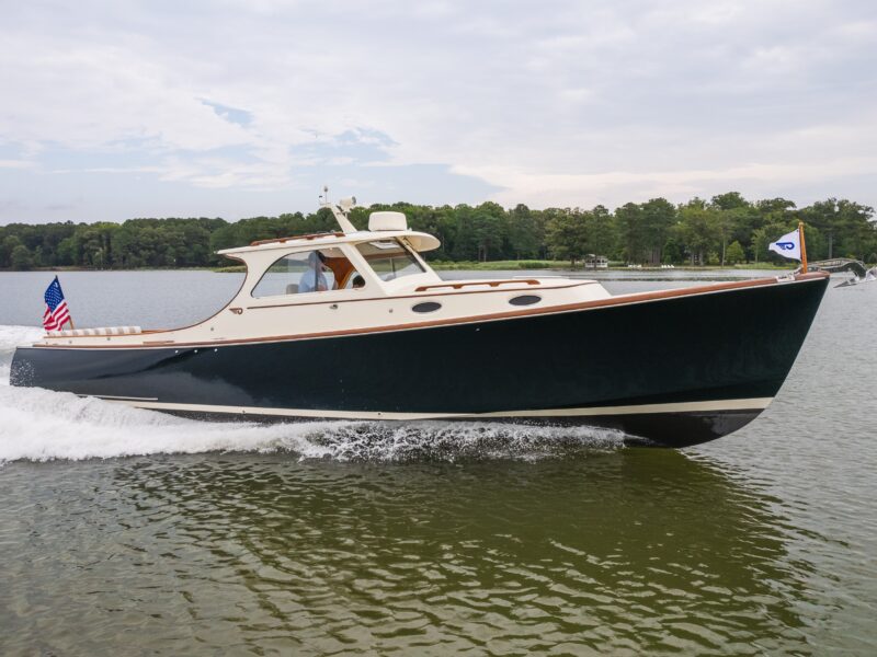 2000 Hinckley Picnic Boat 36 Classic