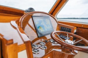 2000 Hinckley Picnic Boat 36 Classic for sale - photo 6