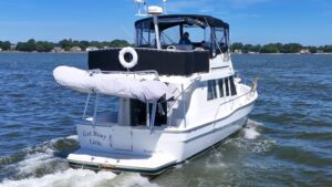 2000 Mainship 390 Trawler for sale - photo 3