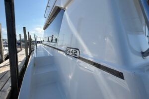 2000 Silverton 42 Convertible for sale - photo 8