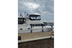 2000 Silverton 422 Motor Yacht for sale - photo 4