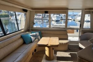 2001 Bayliner 4788 Pilot House Motoryacht for sale - photo 2