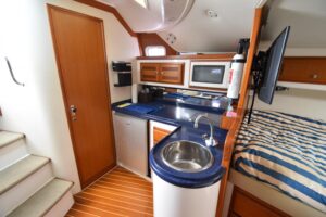 2001 Cabo 35 Express for sale - photo 8
