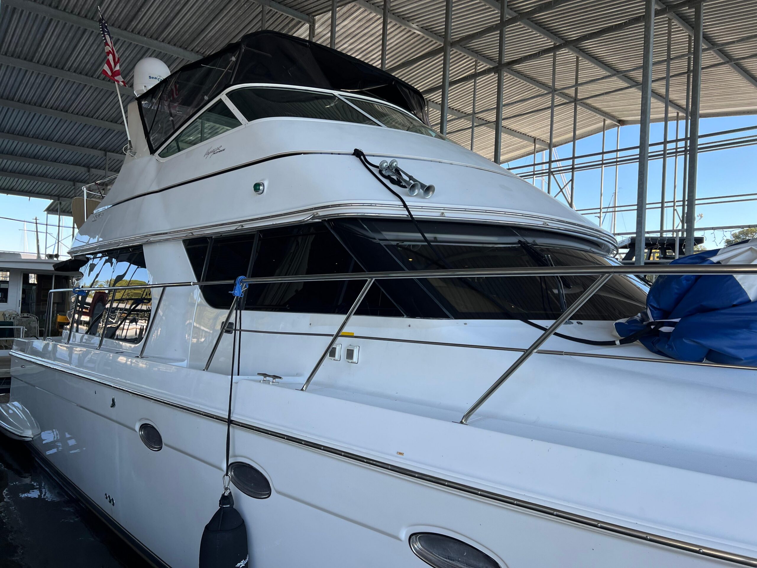 2001 Carver 450 Voyager Pilothouse for sale