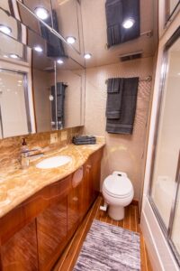 2001 Hatteras 65 for sale - photo 8