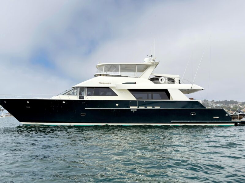 2001 Northcoast Yachts Flybridge