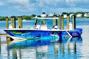 2001 Regulator 32 Forward Seating for sale