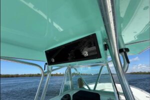 2001 Regulator 32 Forward Seating for sale - photo 8