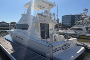 2001 Silverton 42 Convertible for sale - photo 5