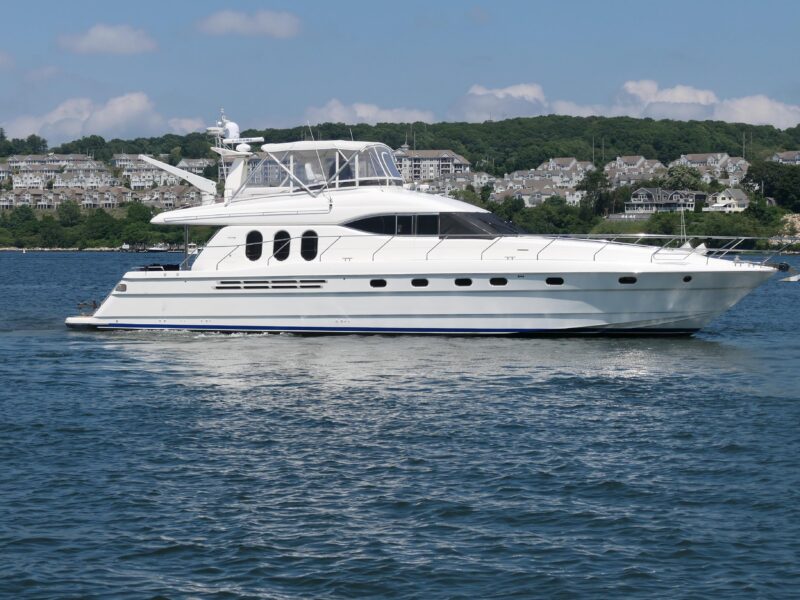 2001 Viking Princess 68 Motoryacht