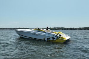 2002 Donzi 38 Daytona for sale - photo 7