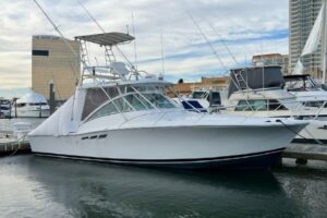 2002 Luhrs 36 Open for sale