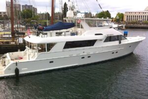 2002 Northcoast Yachts Raised Pilothouse Motor Yacht with California Deck for sale - photo 5