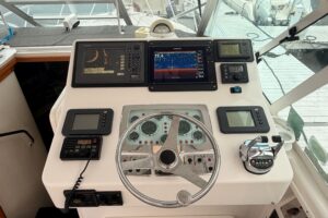 2003 Cabo 35 Express for sale - photo 8