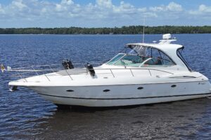 2003 Cruisers Yachts 3970 Express for sale - photo 2