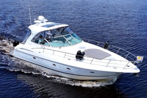 2003 Cruisers Yachts 3970 Express for sale - photo 3