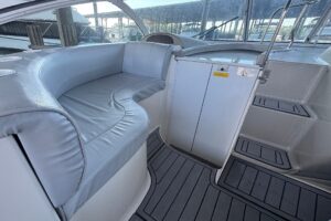 2003 Cruisers Yachts 3970 Express for sale - photo 8