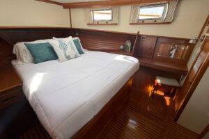 2003 Grand Banks 46 Europa for sale - photo 3