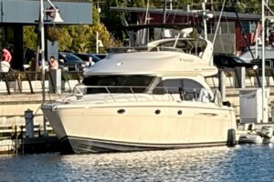 2003 Meridian 411 Sedan for sale