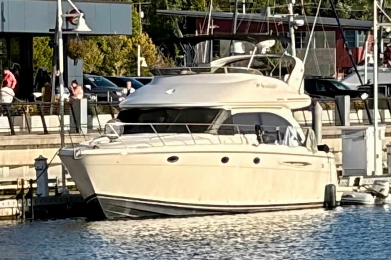 2003 Meridian 411 Sedan for sale