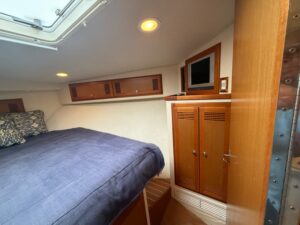2004 Cabo 40 Express for sale - photo 8