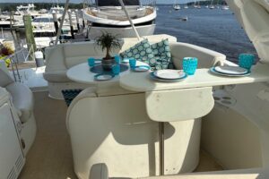 2004 Carver 570 Voyager Pilothouse for sale - photo 7