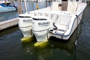 2004 Grady-White Marlin 300 for sale - photo 8