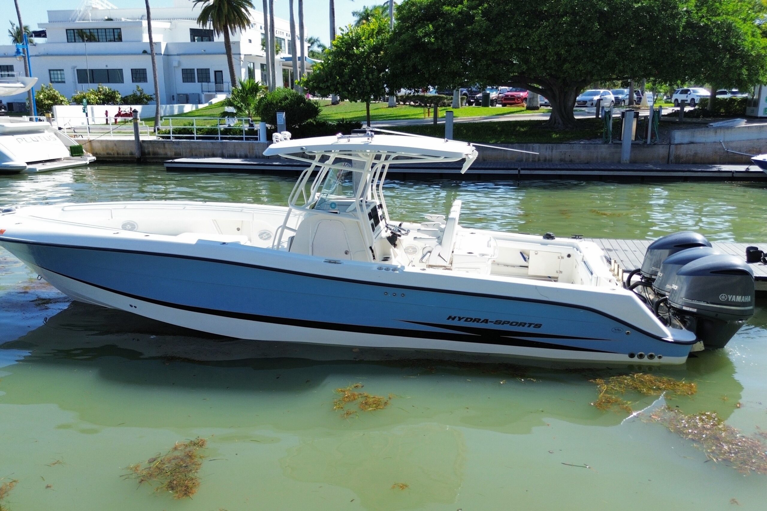 2004 Hydra-Sports Vector 3300 CC for sale