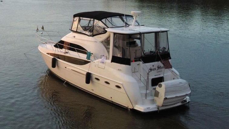 2004 Meridian 408 Motoryacht
