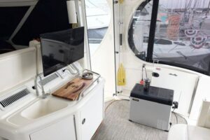 2004 Sea Ray 390 Motor Yacht for sale - photo 7