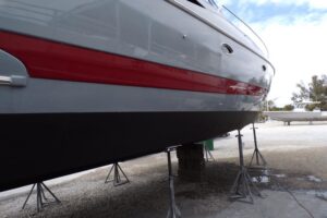 2005 Cruisers Yachts 370 Express for sale - photo 5