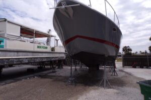 2005 Cruisers Yachts 370 Express for sale - photo 7