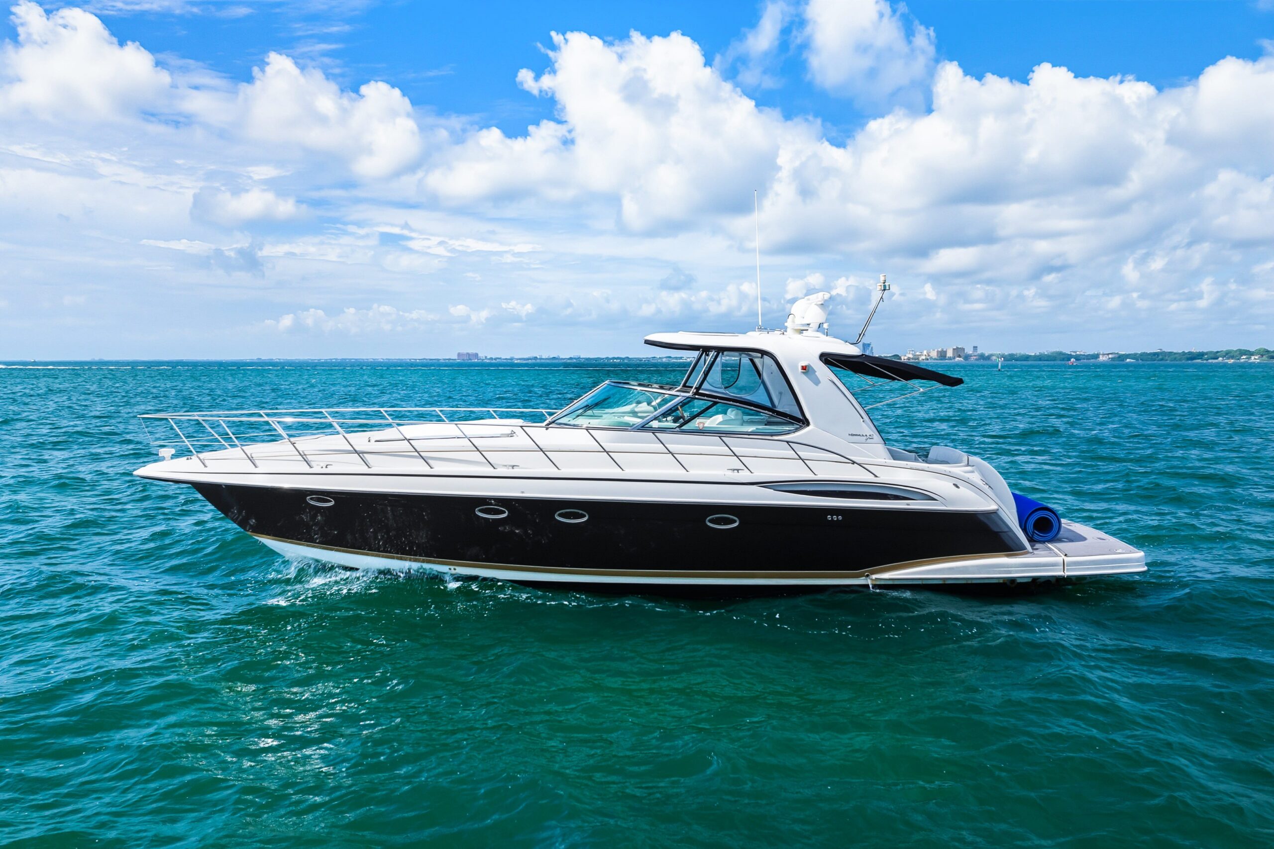 2005 Formula 48 Yacht for sale
