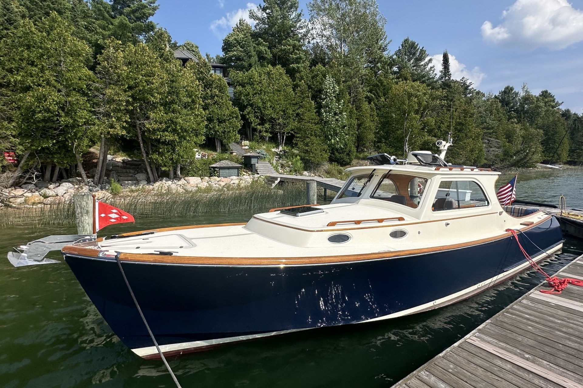 2005 Hinckley Picnic Boat 36 EP for sale