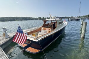 2005 Hinckley Picnic Boat 36 EP for sale - photo 4