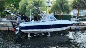2005 Intrepid 348 Walkaround for sale - photo 2
