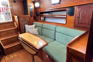 2005 Lyman-Morse 38 Express for sale - photo 4