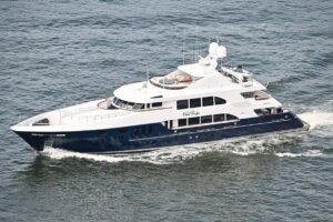 2005 Trinity Yachts Tri-Deck for sale