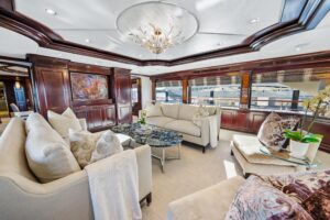 2005 Trinity Yachts Tri-Deck for sale - photo 3