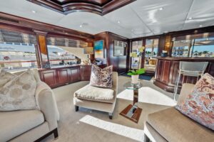 2005 Trinity Yachts Tri-Deck for sale - photo 4