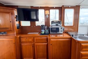 2006 Beneteau Swift Trawler 42 for sale - photo 4